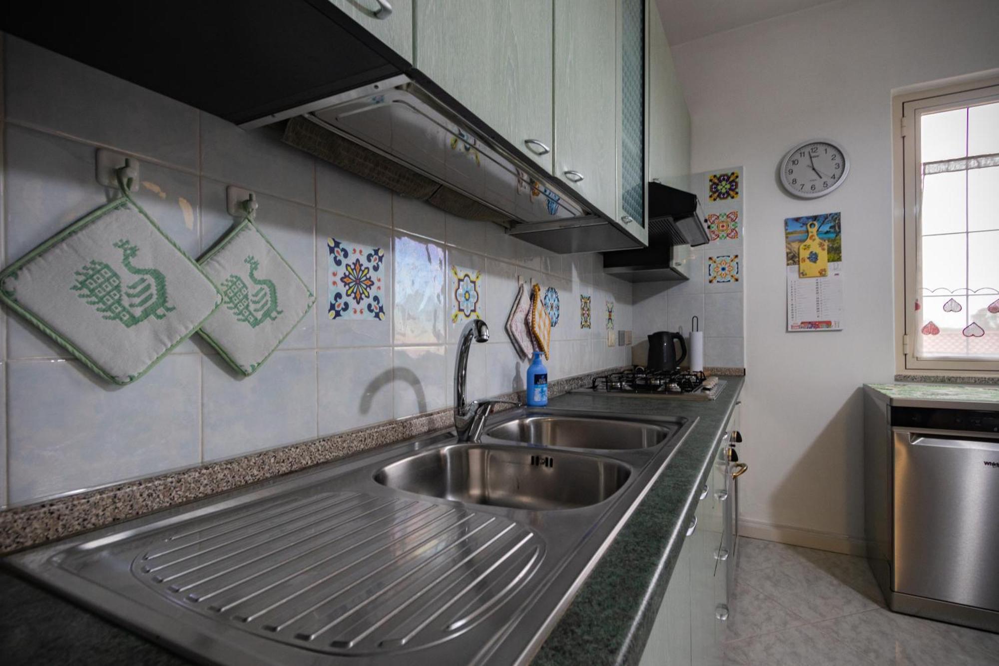 Casa Marcy Appartement Oristano Buitenkant foto