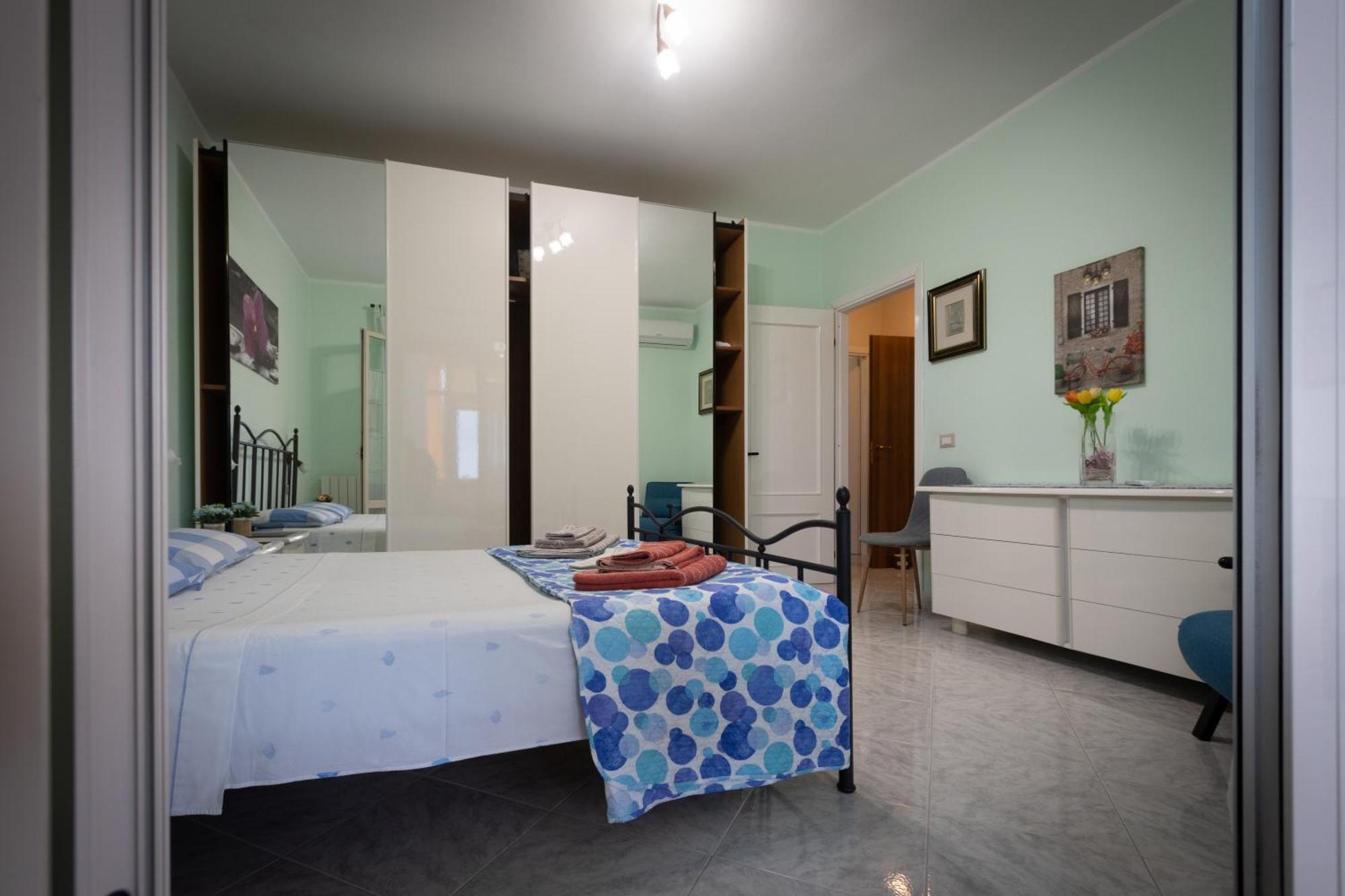 Casa Marcy Appartement Oristano Buitenkant foto